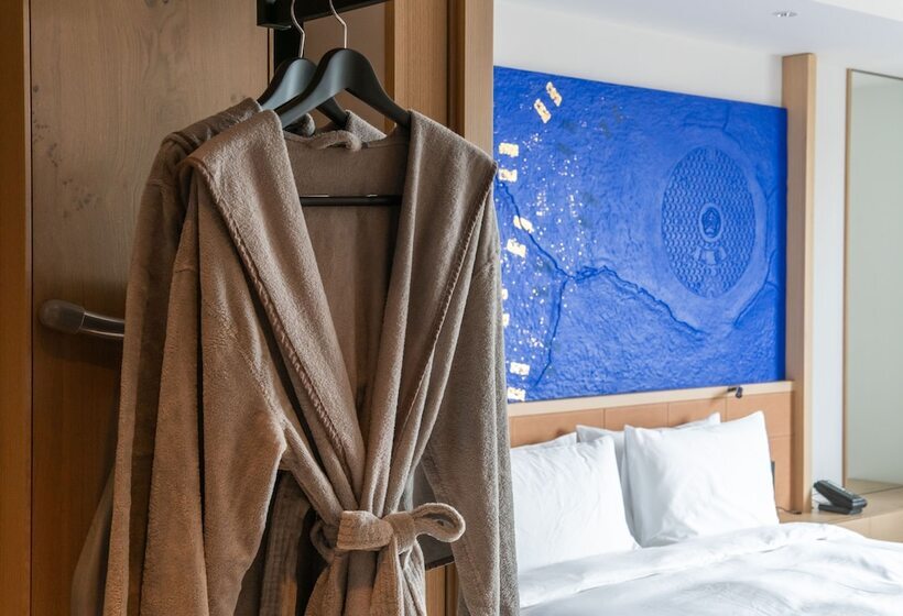 Номер Deluxe, Hyatt Centric Kanazawa