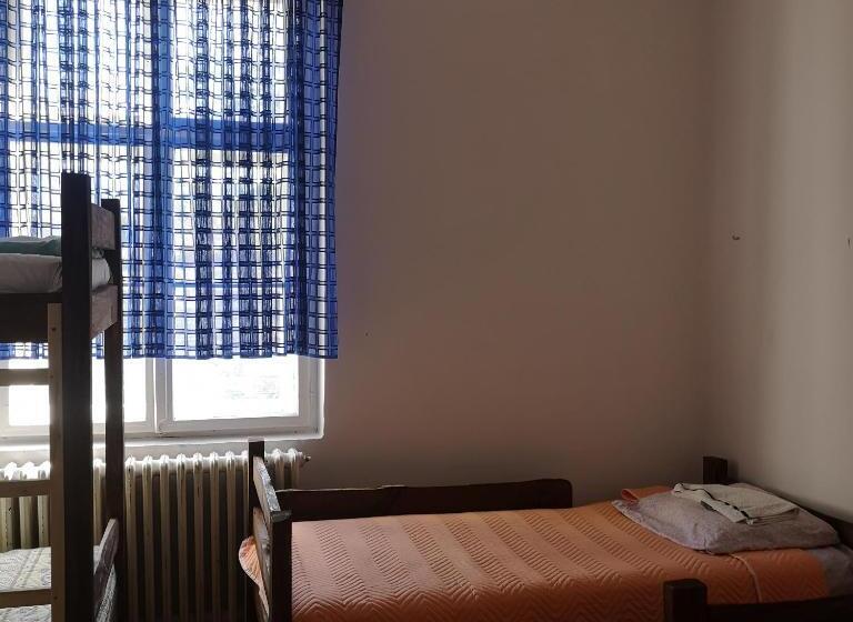 اتاق استاندارد چهار تخته, Etno Konak Angela