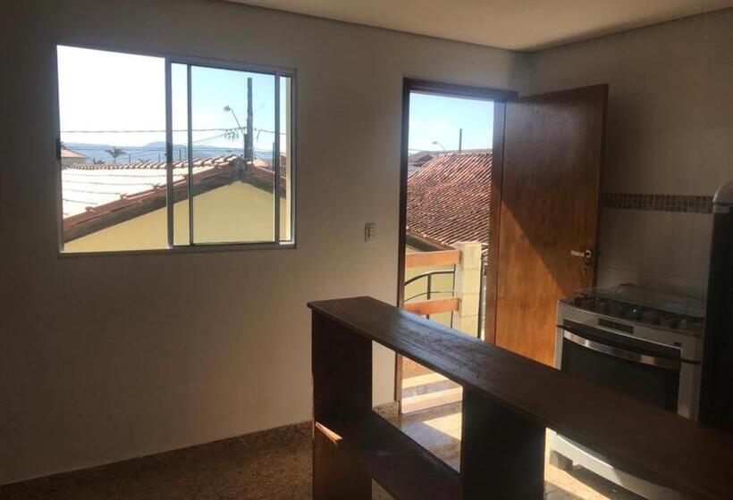 家庭间, Nova Tupy