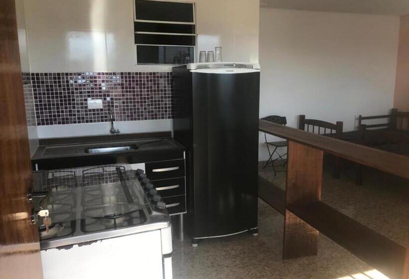 家庭间, Nova Tupy