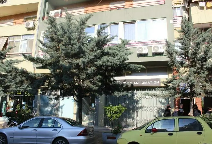 اتاق استاندارد, Nuestra Casa
