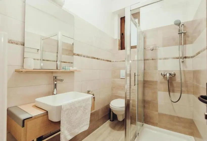 اتاق سوپریور, Pensiunea Casa Hortopan