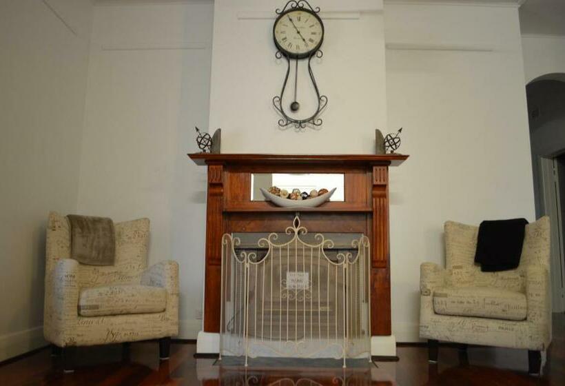 חדר משפחתי, Agnes Cottage Bed & Breakfast