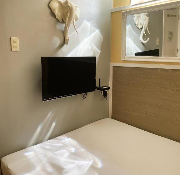 اتاق استاندارد با سرویس بهداشتی مشترک, Little Norway Guesthouse   Mactan Cebu International Airport