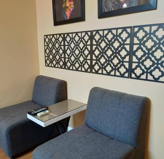 Quarto Estandar Banheiro Compartilhado, Little Norway Guesthouse   Mactan Cebu International Airport