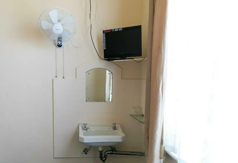 エコノミールーム, Bank Hotel Dungog