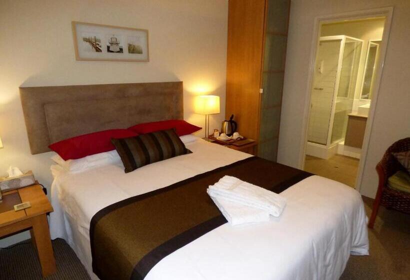 חדר סטנדרט, Breakwater Short Stay