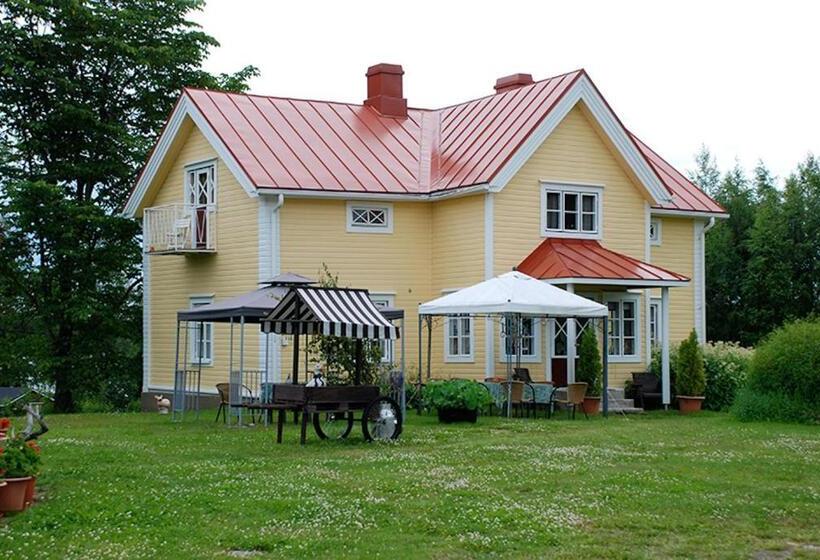 חדר משפחתי, Hankaniemen Tila