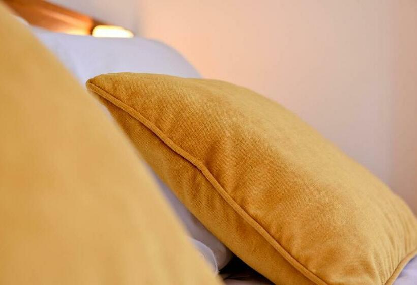 חדר סטנדרט, Restaurant Baratxartea