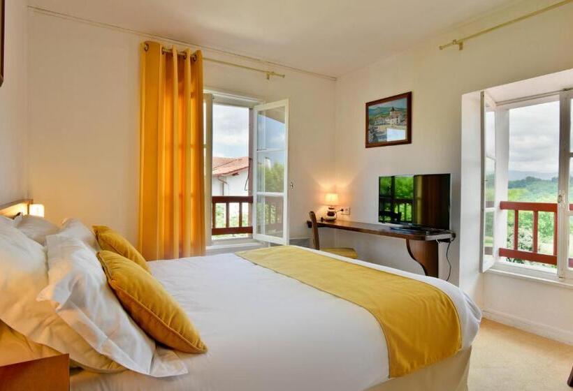 غرفة قياسية, Restaurant Baratxartea