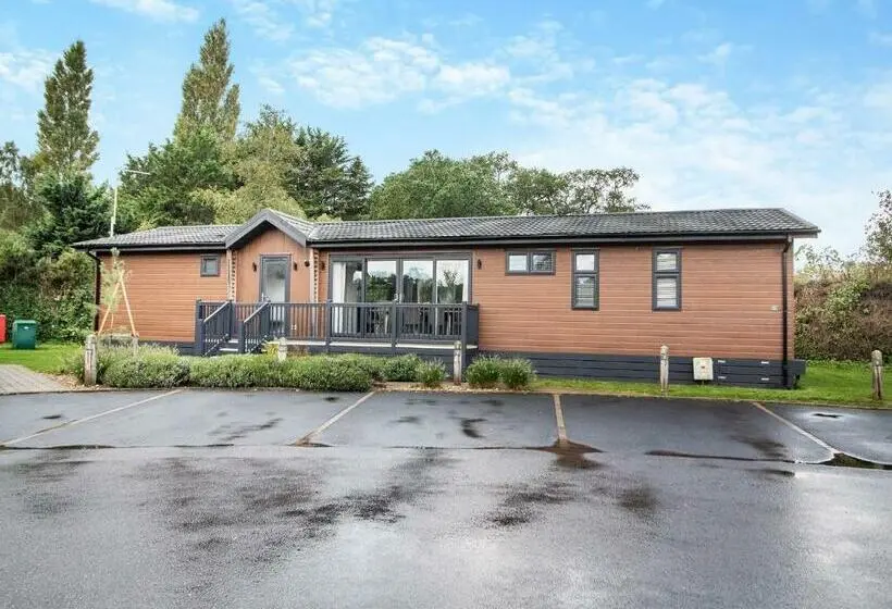 5ベッドルームアパート, Norfolk Woods Resort And Spa