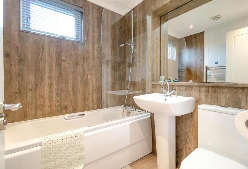 带4个卧室的公寓, Norfolk Woods Resort And Spa