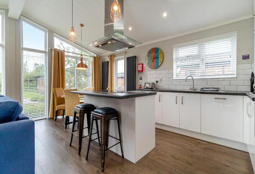 شقة غرفتين, Norfolk Woods Resort And Spa