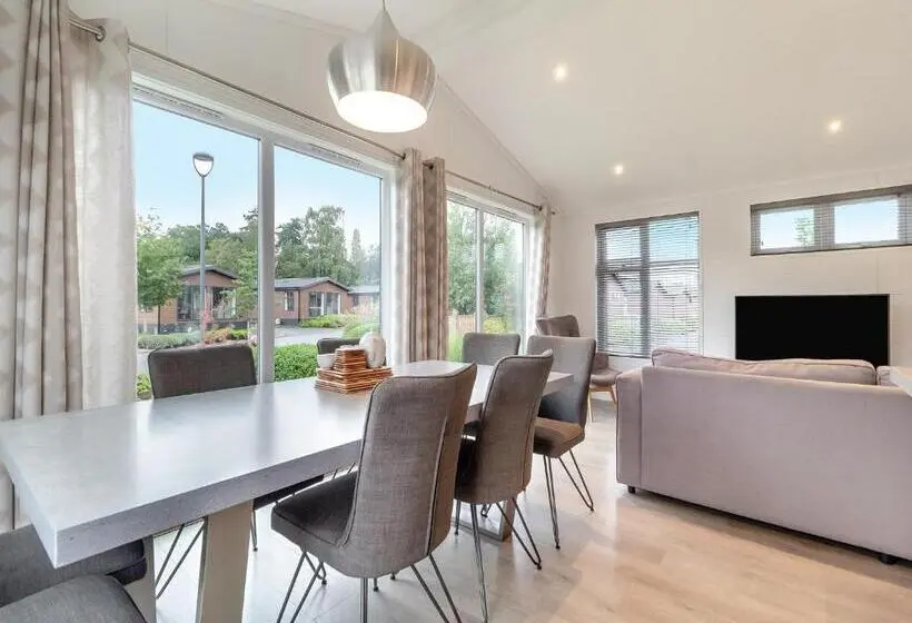 4ベッドルームアパートメント, Norfolk Woods Resort And Spa