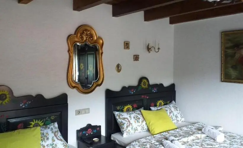 اتاق لوکس چهار تخته, Casa Soseco