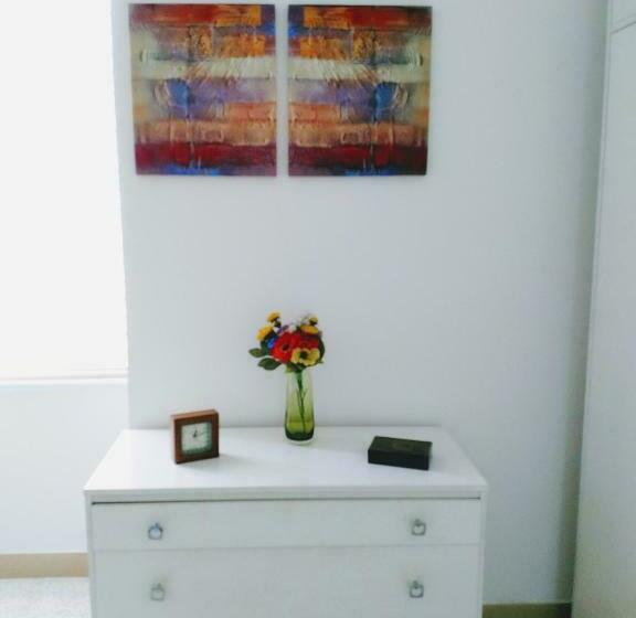 اتاق استاندارد با چشم‌انداز دریا, Charming Rooms With A Seaview