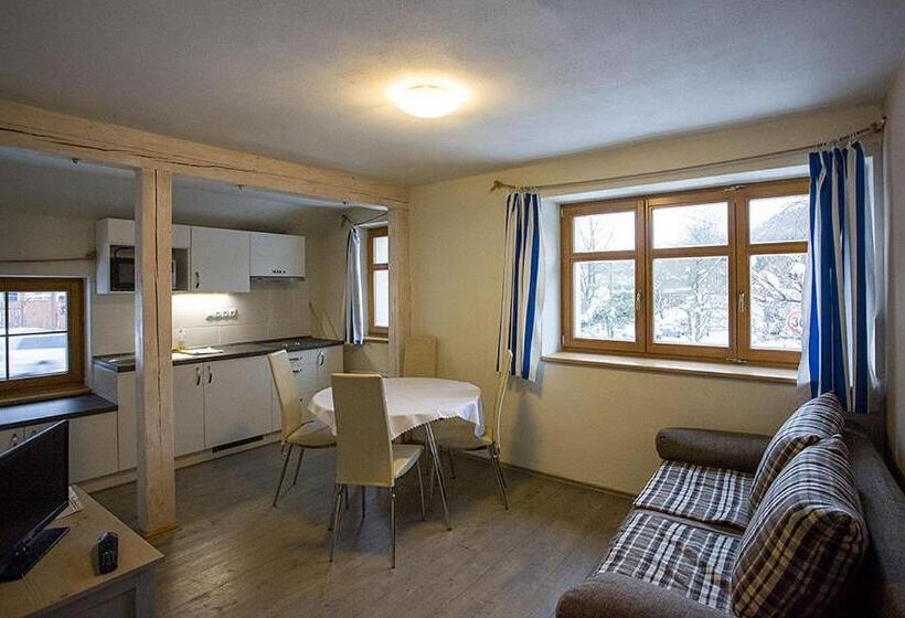 جناح, Penzion Krizky