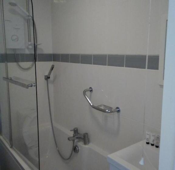 اتاق استاندارد, Shenandoah House