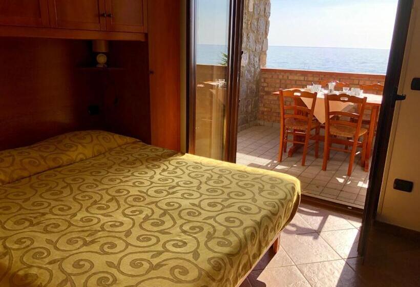 Апартаменты 1 Спальня с Террасой, Residence Le Palme   Appartamenti Sul Mare   Spiaggia Tra Palinuro E Caprioli