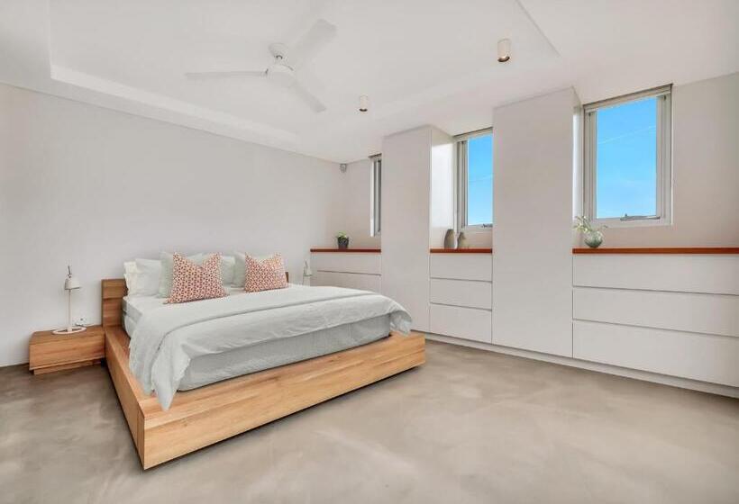 شقة 3 غرف, Tamarama Apartments