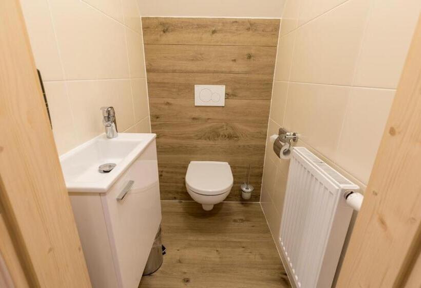 Апартаменты 2 Спальни, Valašské Chalupy Resort