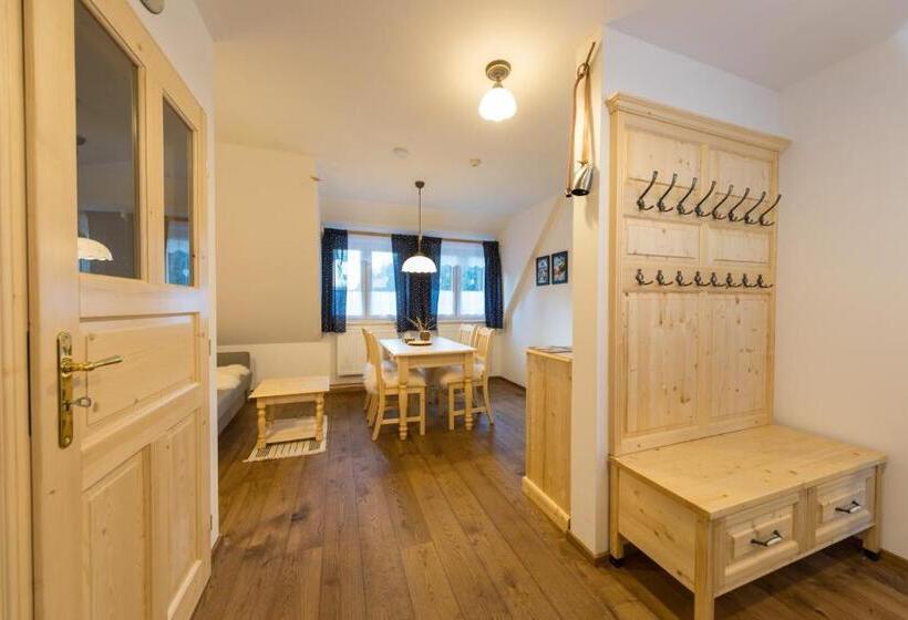 Апартаменты 1 Спальня, Valašské Chalupy Resort