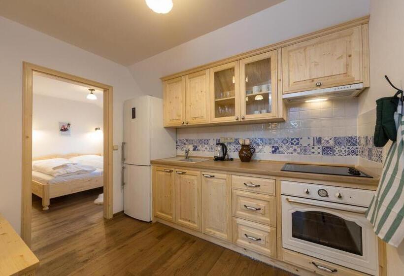 Апартаменты 1 Спальня, Valašské Chalupy Resort
