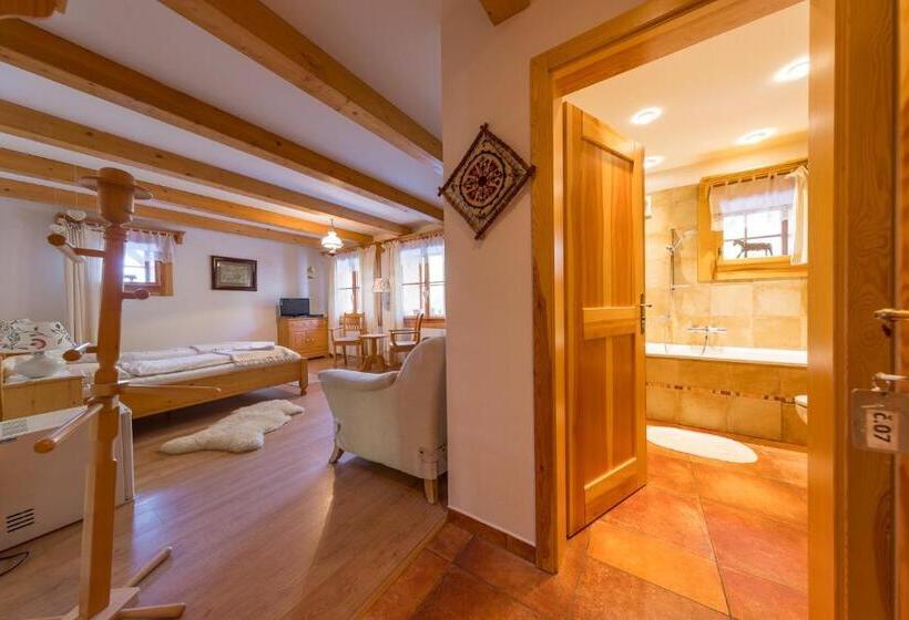 Апартаменты 1 Спальня Нижний Этаж, Valašské Chalupy Resort