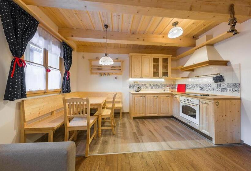 Апартаменты Дюплекс 1 Спальня, Valašské Chalupy Resort