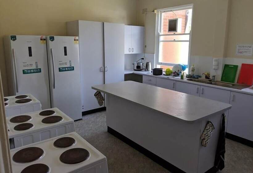 חדר סטנדרט חדר אמבטיה משותף, Young Budget Accommodation   Hostel