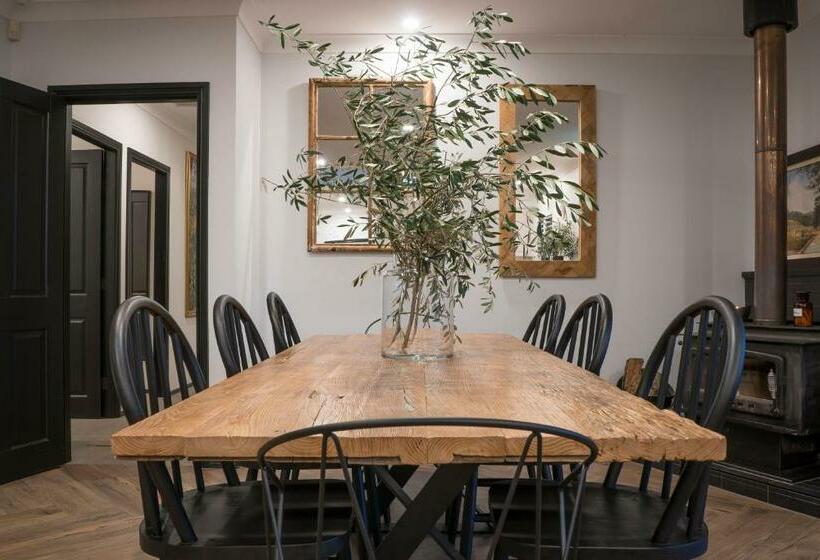 Дом 1 Спальня, Argentille Boutique Accommodation