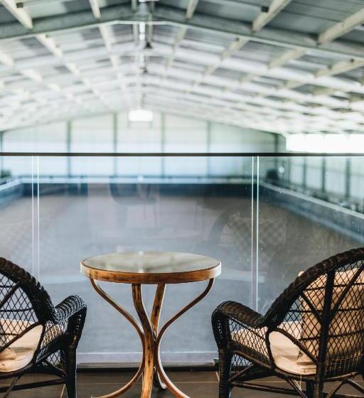 Апартаменты 1 Спальня, Argentille Boutique Accommodation