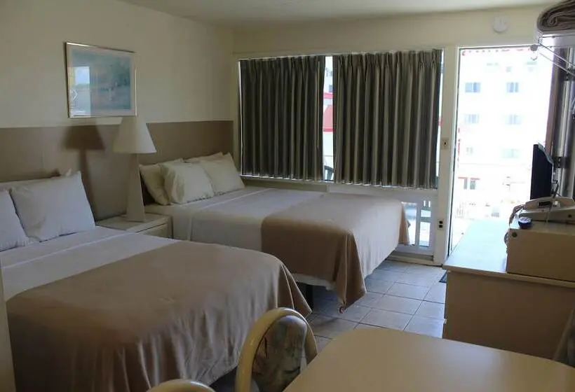プールビュースタンダードルーム, Condor Motel   Beach Block