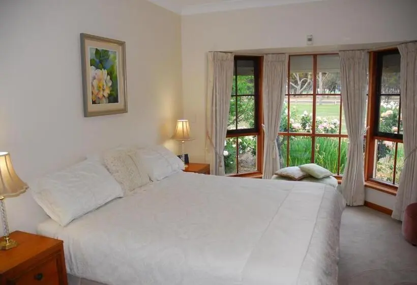 キングサイズベッドのデラックススイート, Gaerwood B&b