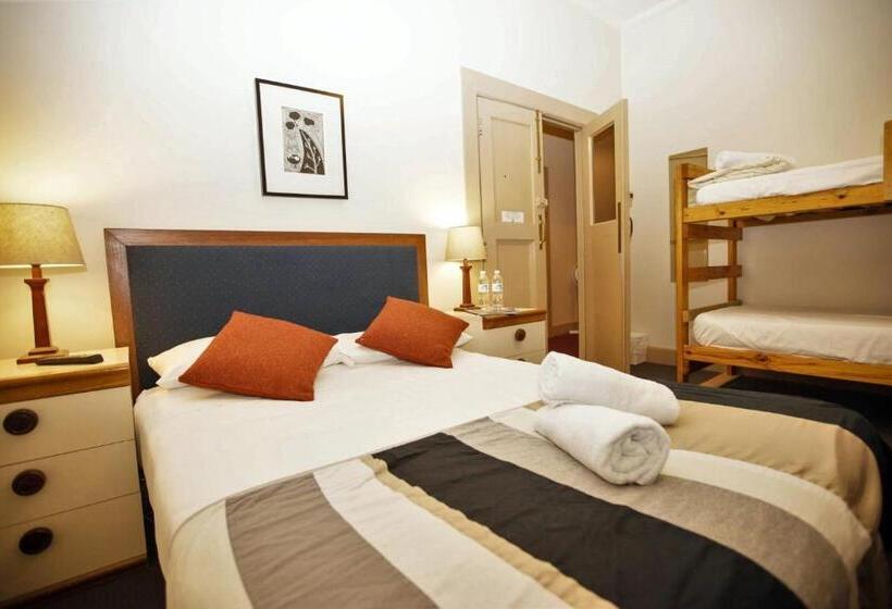 스탠다드 4인용 룸 공용 욕실, Delatite