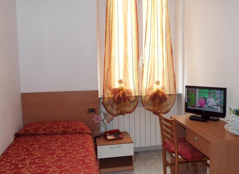 スタンダードシングルルーム, Ideale