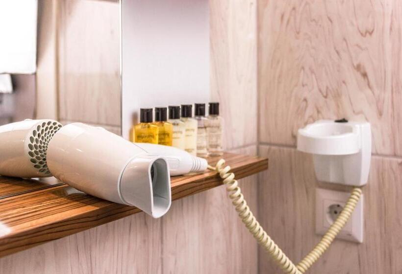 Pokój Deluxe Widok Boczny Morze, Kaş Old Town