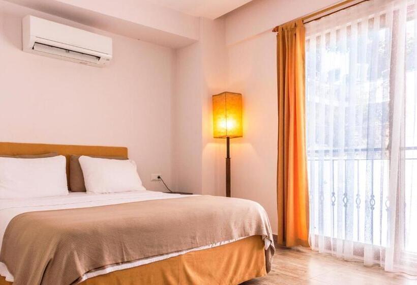 Pokój Rodzinny, Kaş Old Town