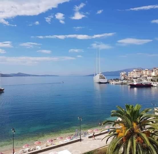 バルコニー付スタンダード4ベッドルーム, Klironomi