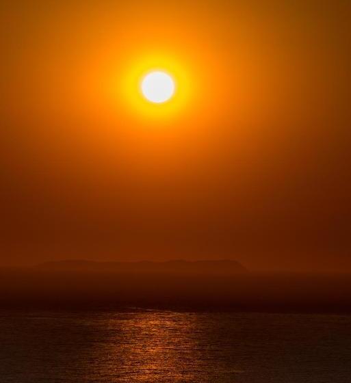 バルコニー付スタンダード4ベッドルーム, Klironomi