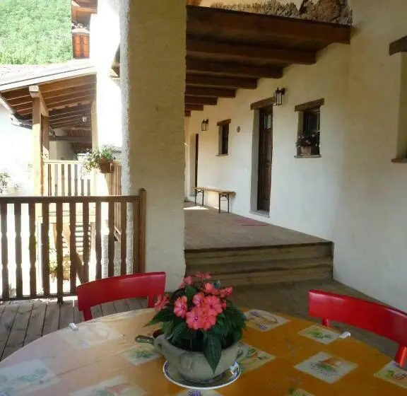 スタンダード４人部屋, La Botalla Agriturismo