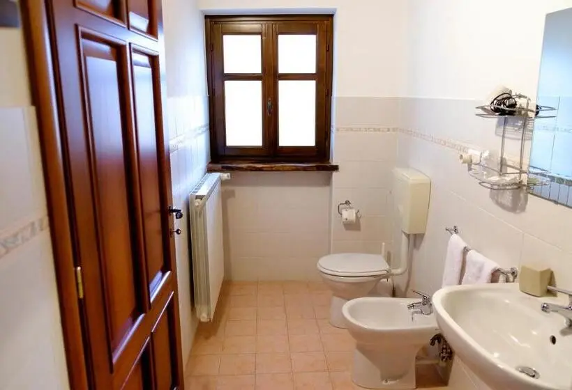 スタンダード４人部屋, La Botalla Agriturismo