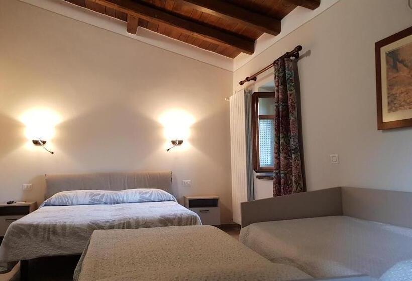 Четырехместный Номер Стандарт, La Botalla Agriturismo