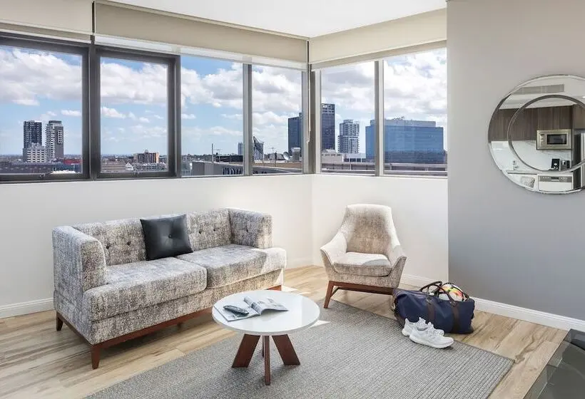 デラックススイート, Meriton Suites Church Street, Parramatta