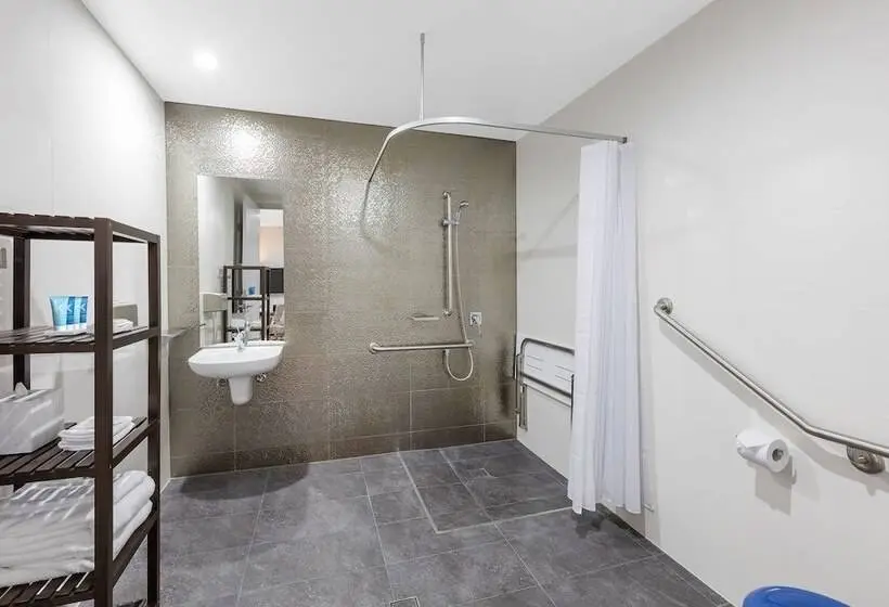 身障者適用スイートルーム, Meriton Suites Church Street, Parramatta