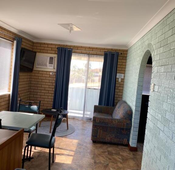 اتاق خانوادگی, Ocean View Villas