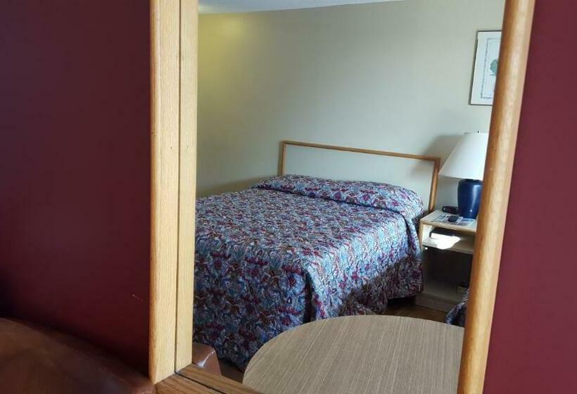 スタンダードルーム, The Inn At Soho Square