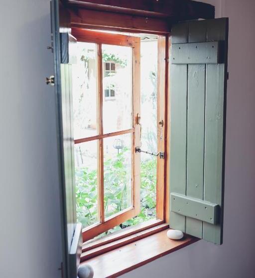 シャレー1寝室, Station House Simondium