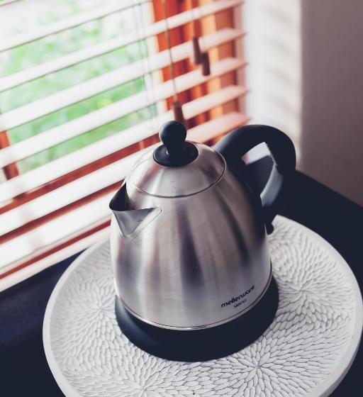 スタンダードルーム, Station House Simondium