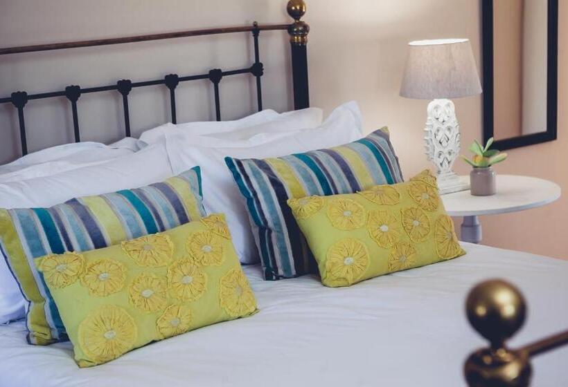 テラス付きスタンダードルーム, Station House Simondium